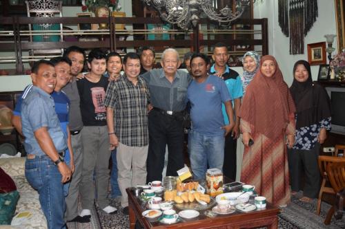 Silahturahmi dengan sesepuh Jawa Barat Bp Solohin GP